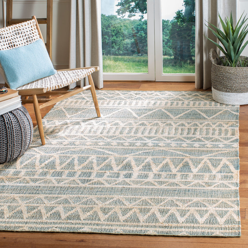 Hazelwood Hand Loomed Jute/Cotton Geometric Rug in Beige/Blue, Rectangle 5' x 8'