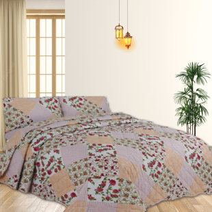 Cotton Blend Floral Bedspread with Pillowcases