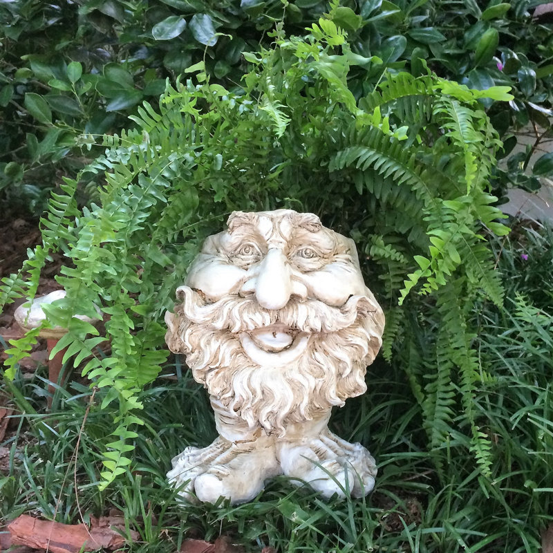 Statue de Muggly's Ole, 13" H x 9.2" L x 9.5" D, Blanc antique