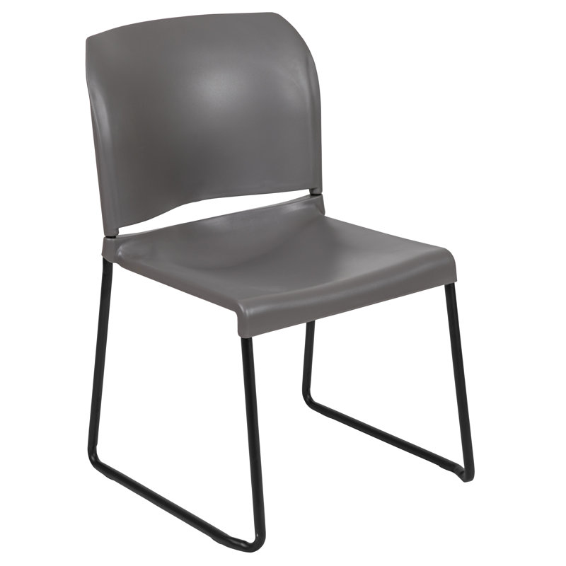 Chaise empilable à dossier plein avec base thermolaquée Oliverson d'une capacité de 880 lb., Noir, Gris