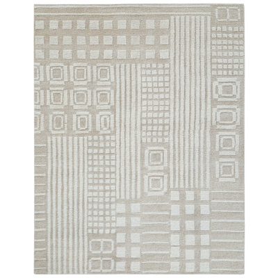 Cozy Ella Rug: Naturalist Hand Tufted Rug in Ivory