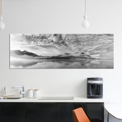 Reproduction de photo sur toile tendue morning mist