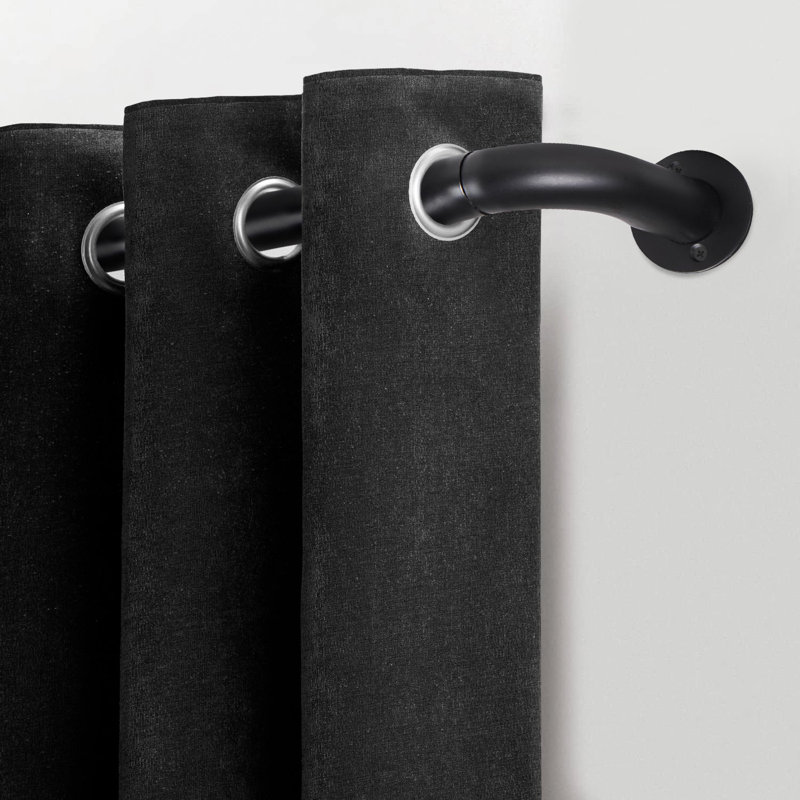 Adjustable 3cm Single Curtain Pole, 5cm H x 300cm W x 9cm D, Matte Black