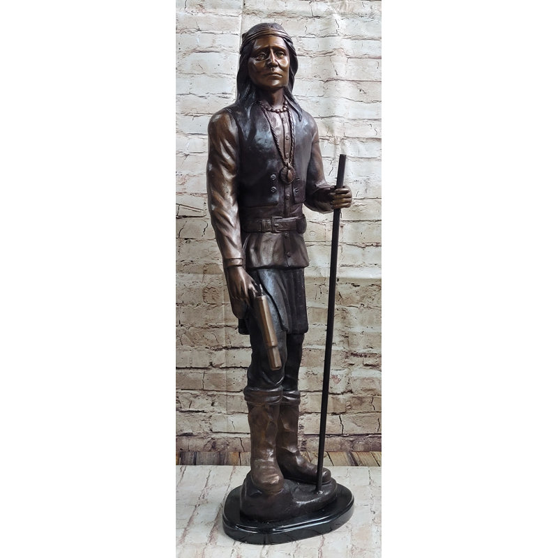 Figurines et sculptures