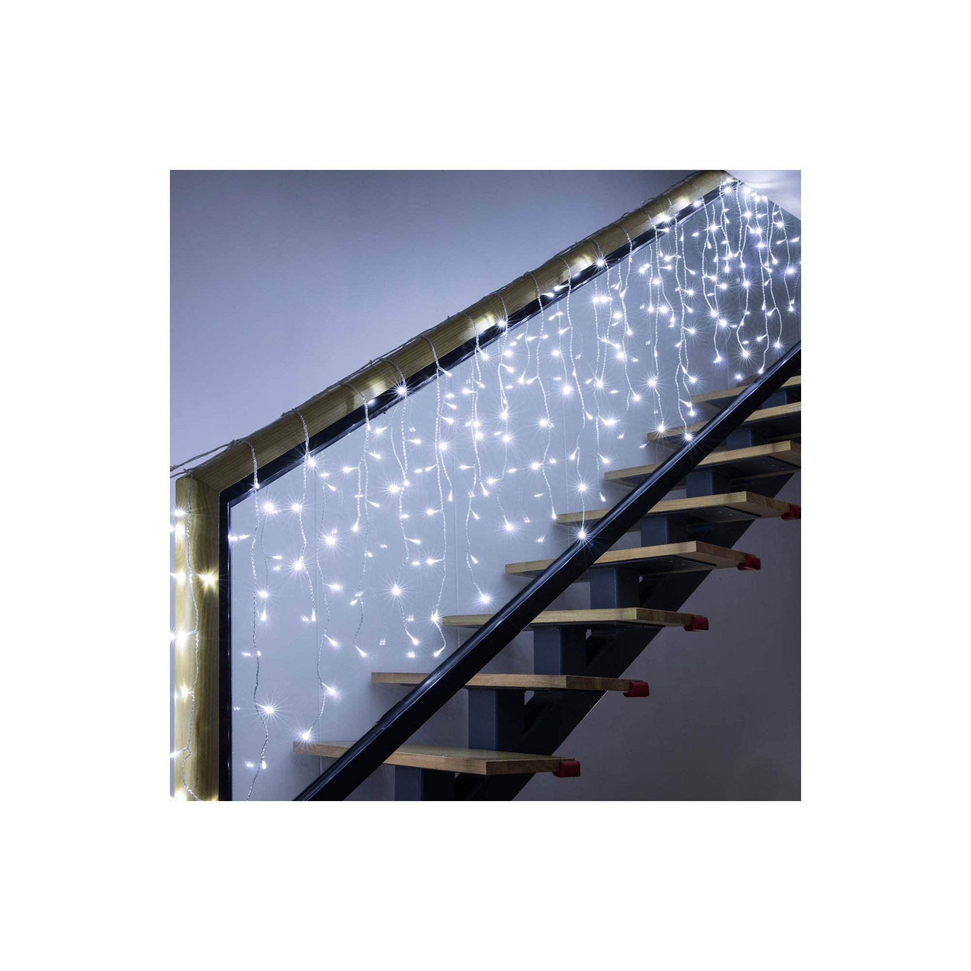 400 LED 32 FT Icicle Lights, White
