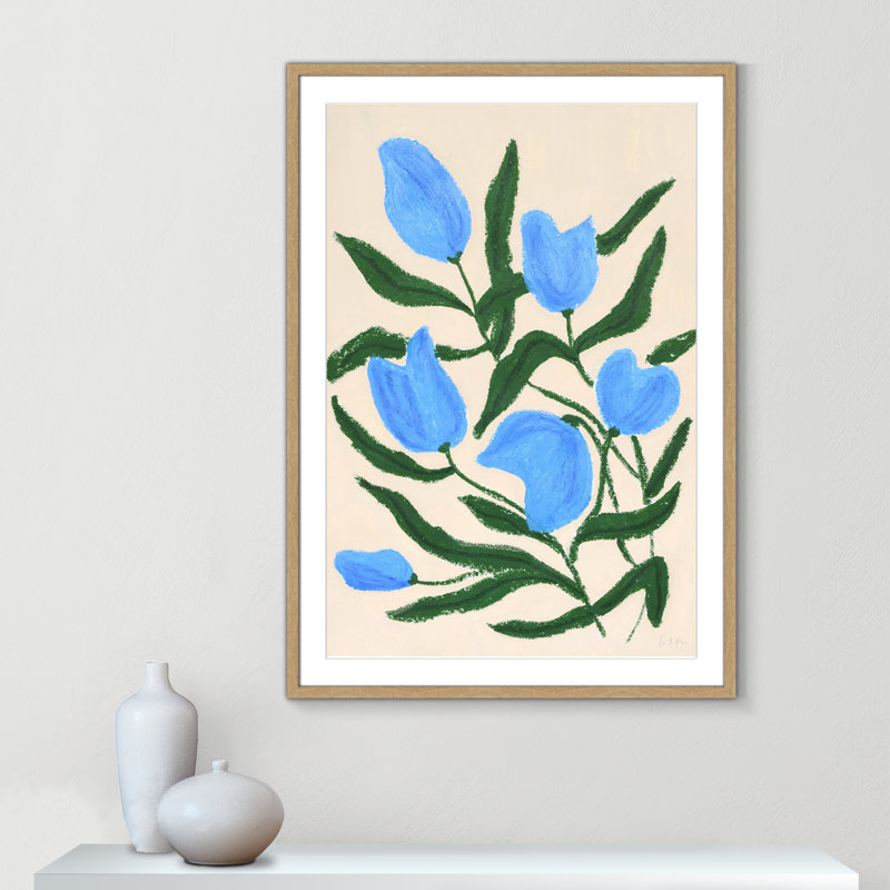 Imprimé de tulipes bleues par Camilla Bergqvist, H 41,5 po x l 29,5 po x P 1,25 po