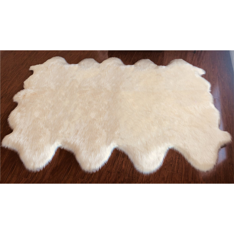 Tapis blanc cassé Wiersma, Nouveauté 5 pi 7 po x 7 pi