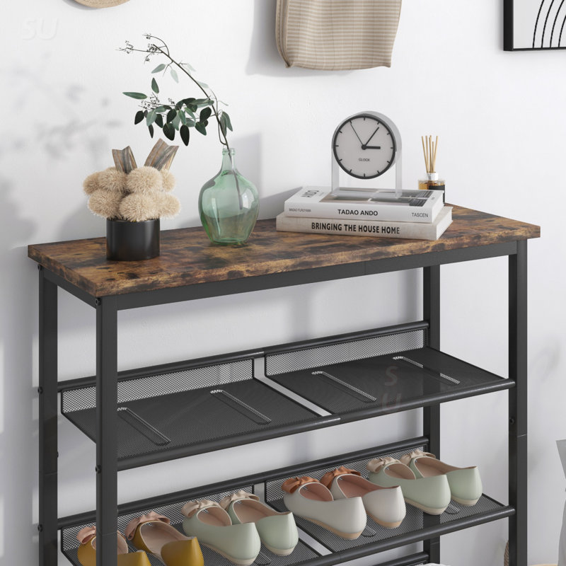 Range-chaussures réglable à 5 couches de style industriel avec tablettes en filet, parfait pour un rangement organisé et une utilisation polyvalente.