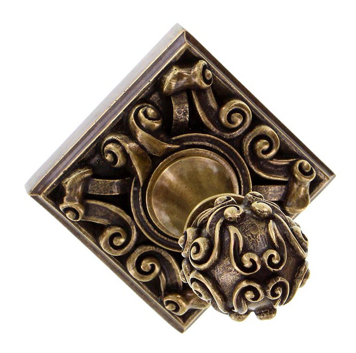 Sforza Robe Hook, Antique Brass