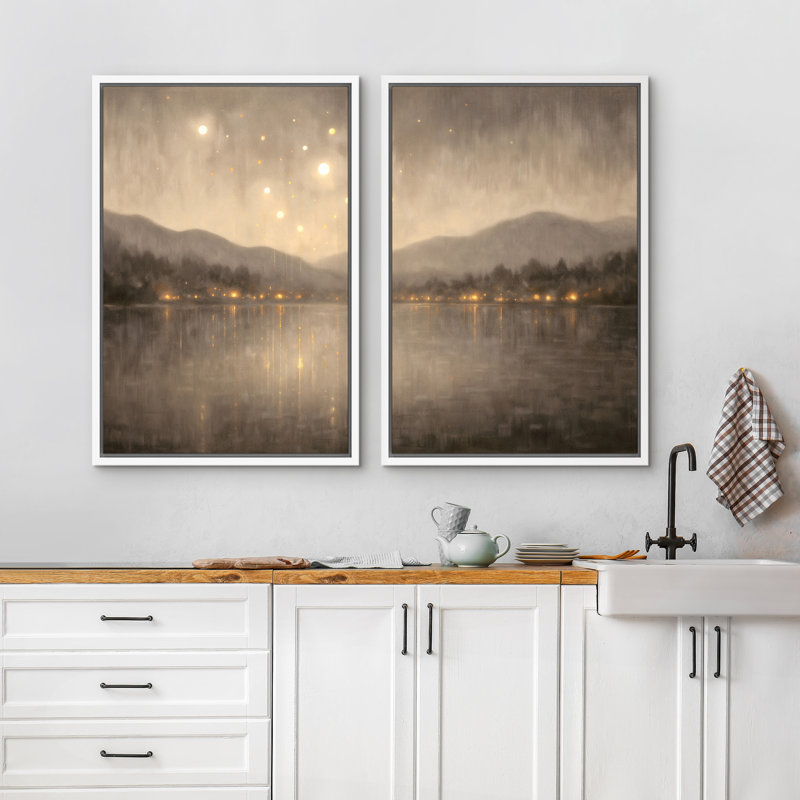 «Golden Night Lake with Mountains and Glowing Lights», reproduction d'art sur toile encadrée dans la chambre principale, 2