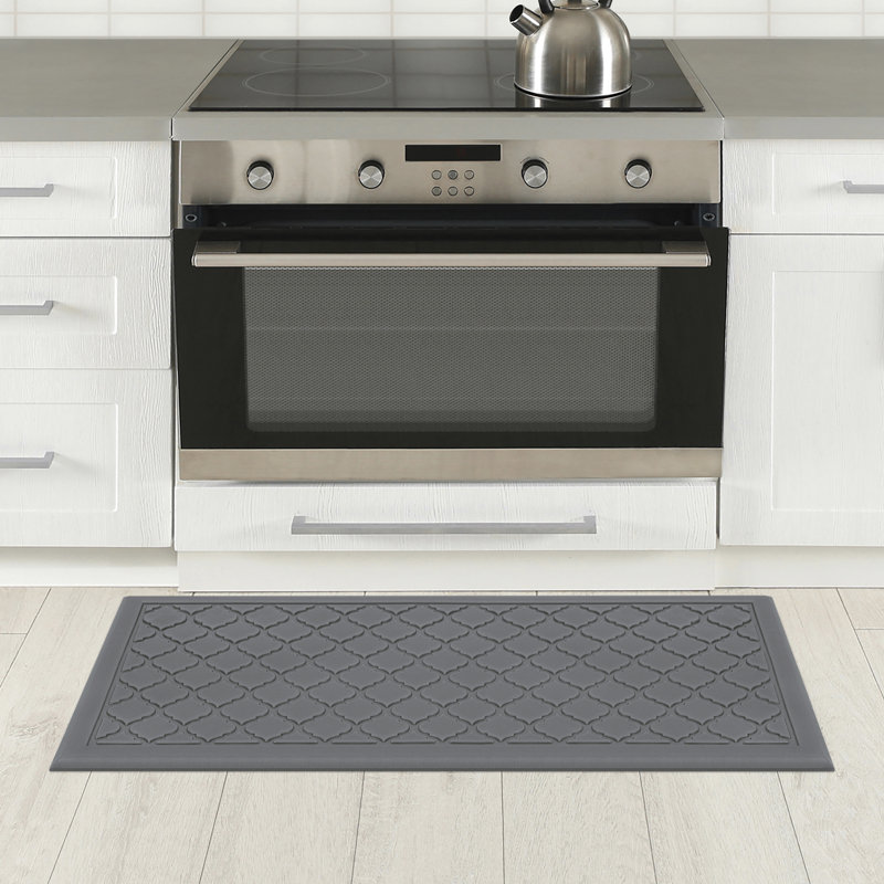 Antunez Quatrefoil Gray, Gray