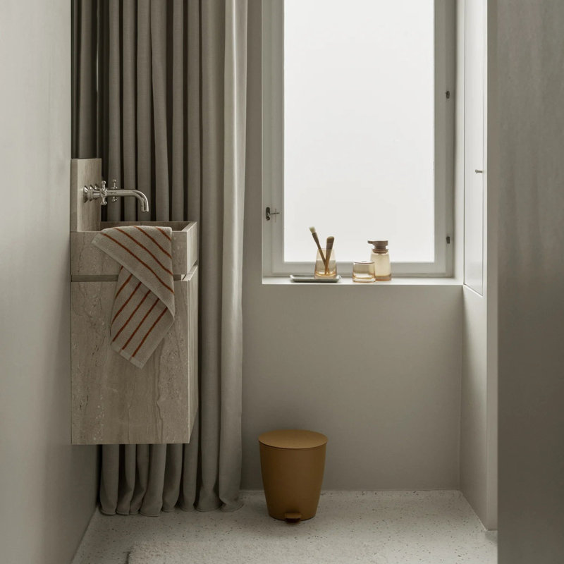 100% Cotton Hand Towel, Moonbeam/Amber Brown Narrow Stripe