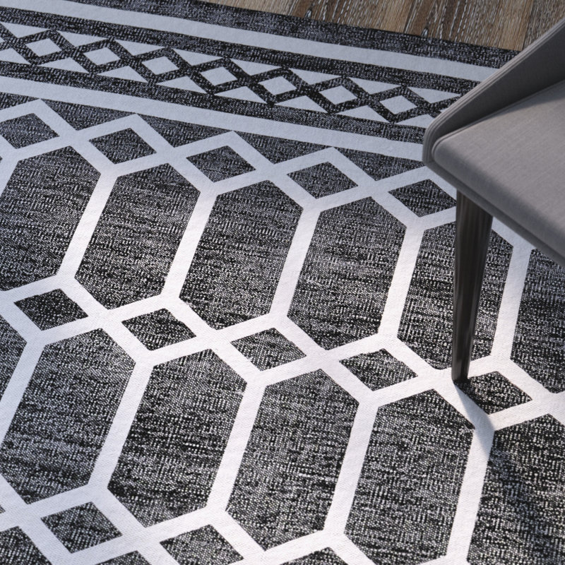 Paolucci Cotton Geometric Indoor Rug, Rectangle 5' x 8'