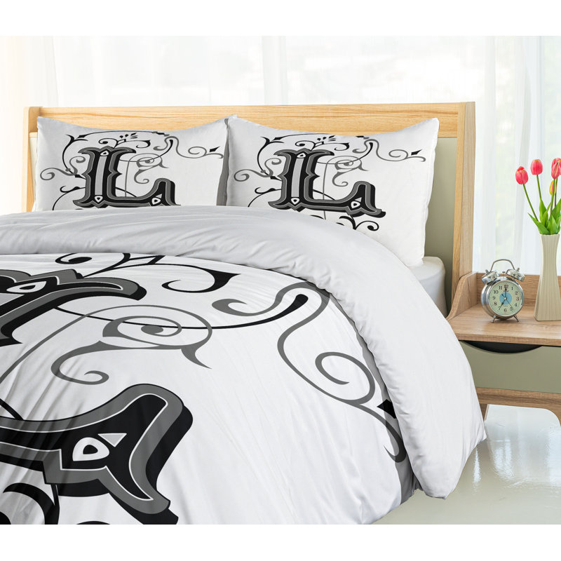 No Duvet Cover, California King Duvet Cover + 2 Standard Shams