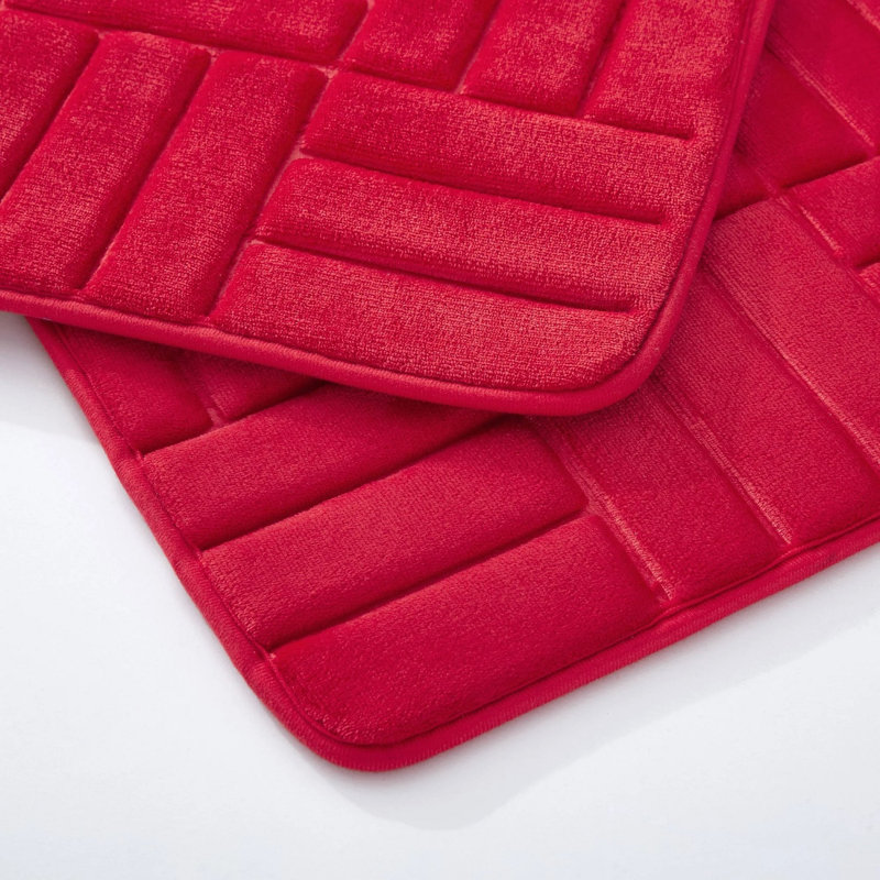 Eillen Flannel Non-Slip Bath Rug, Red