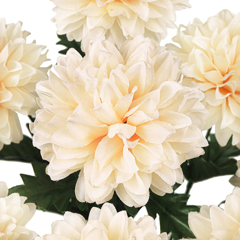 Bouquet de fleurs artificielles, Champagne
