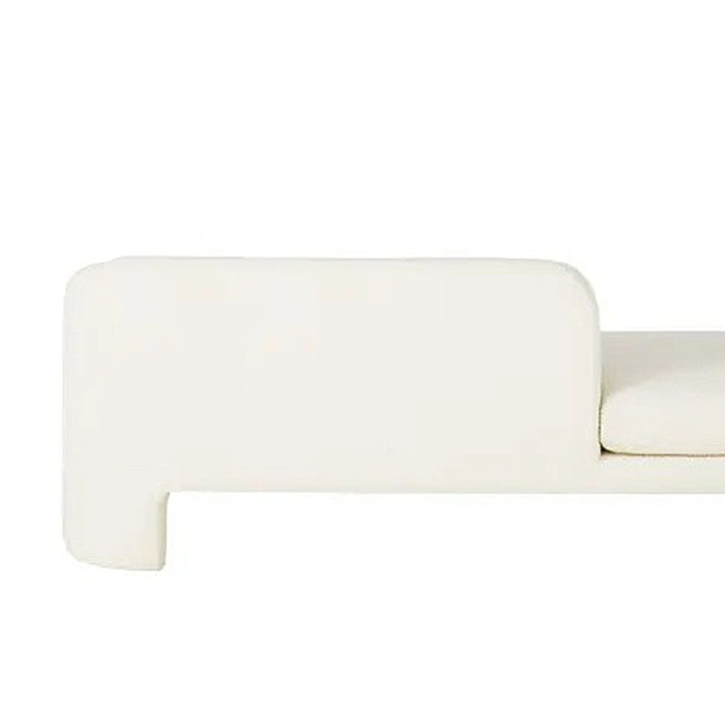 Chaise en bouleau massif exquis, Accoudoir à droite (vu de face)