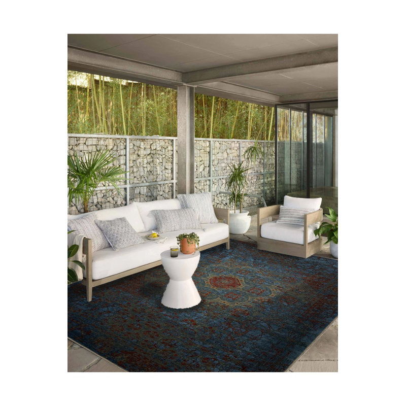 Tapis bleu délavé à motif délavé à motif traditionnel traditionnel, Tapis de couloir 2 pi 6 po x 6 pi 7 po inclus