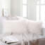 Coussin décoratif long en fausse fourrure, coussin d'appoint moelleux-1387759794-1387759797-1385087378