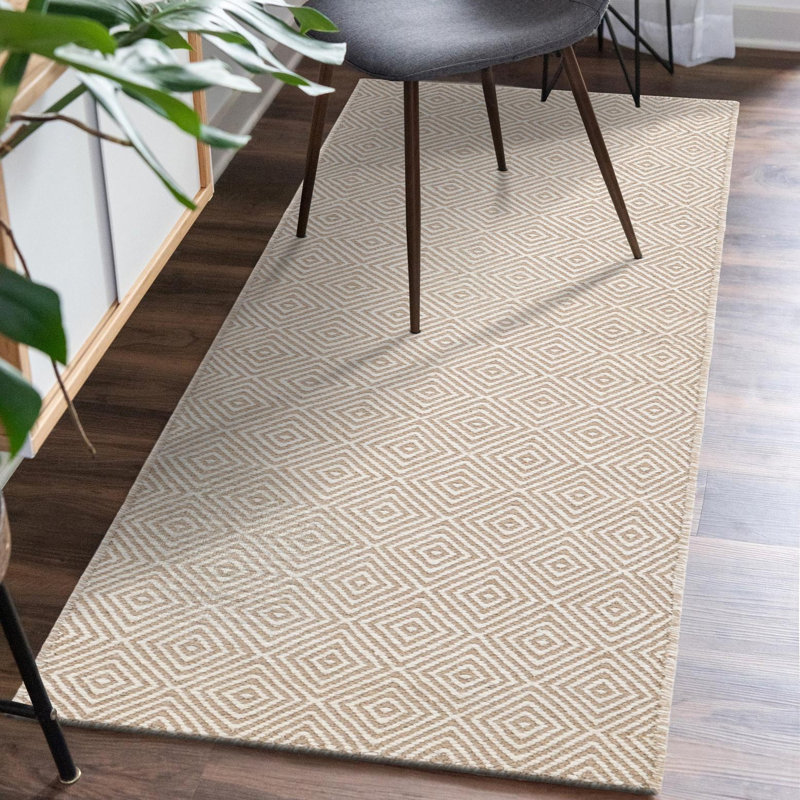Traetyn Flatweave Wool Indoor Rug, Runner 2'7" x 14'1"