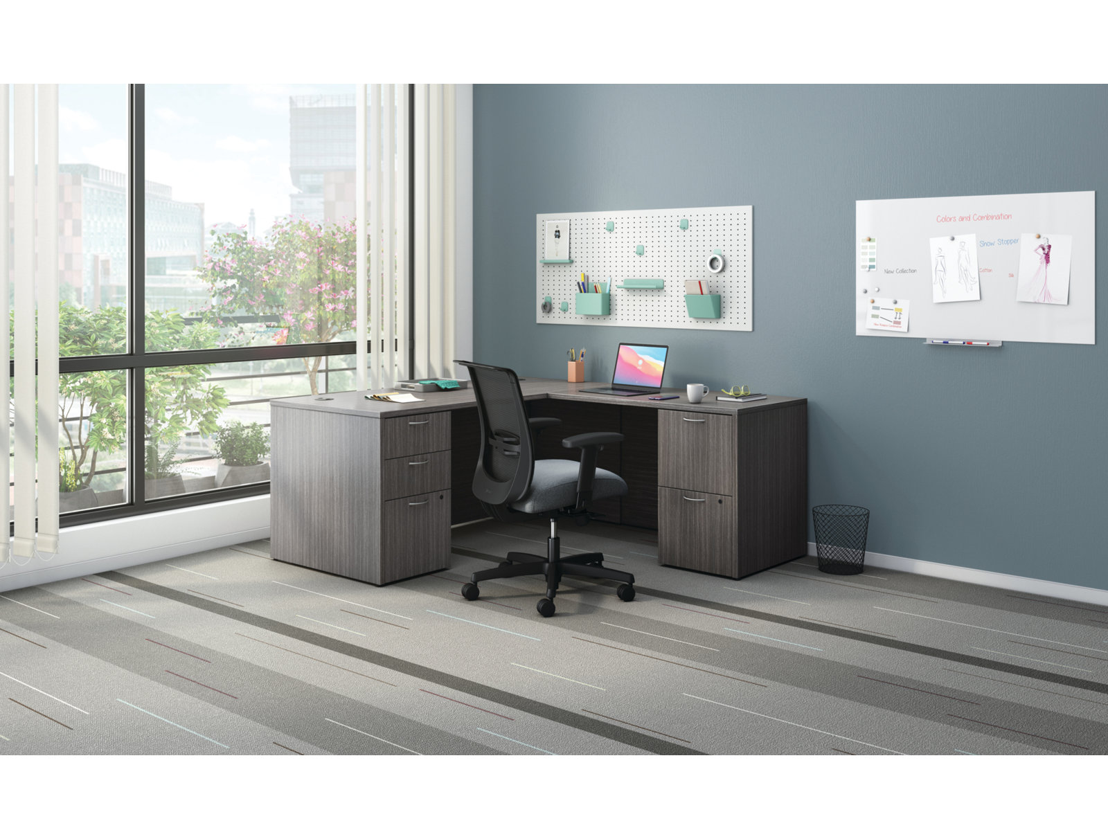 10500 Series Executive Desk - Thumbnail 5