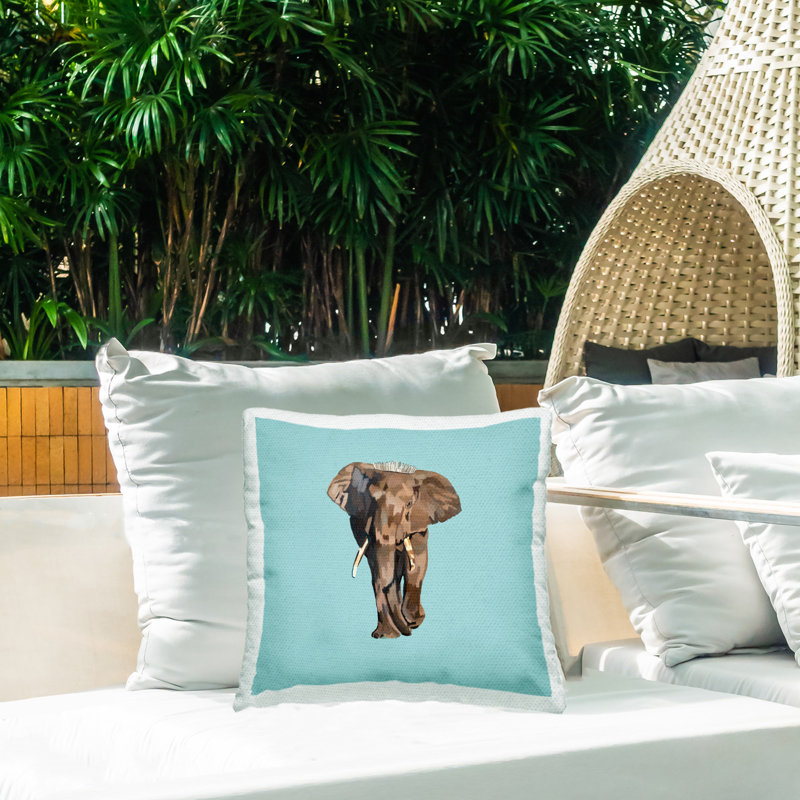Coussin d'extérieur élégant Éléphant avec diadème imprimé par Amelia Noyes