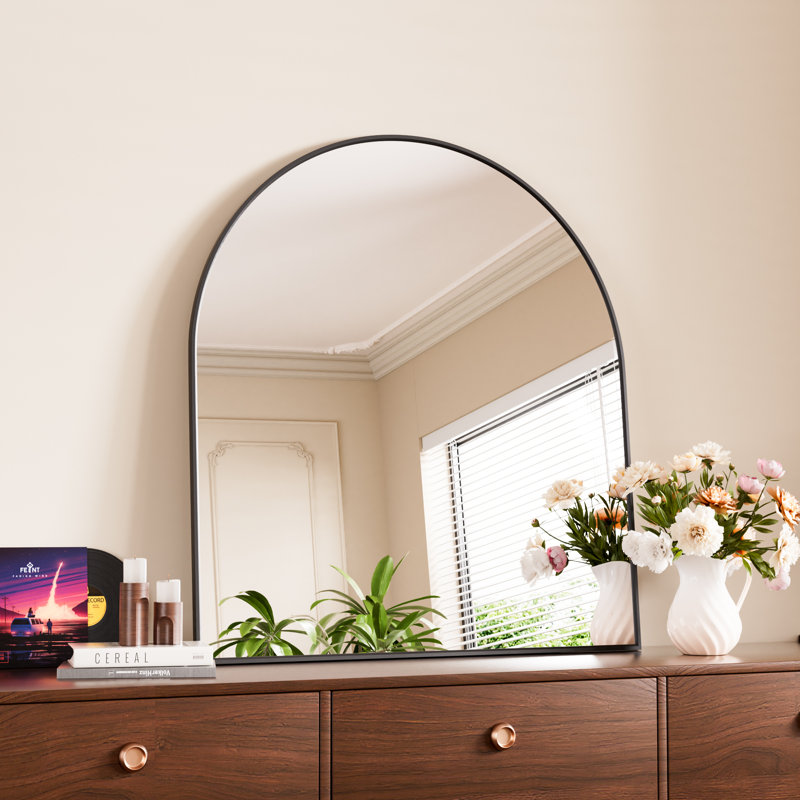 Miroir de salle de bain arqué en aluminium pour commode de chambre à coucher, entrée, salon, 34 po x 30 po