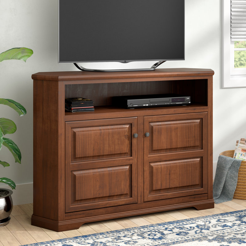 Meuble télé en coin pour téléviseur de 65 po ou moins en bois massif Wentzel, Café européen, Panneau surélevé