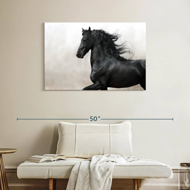 Cheval frison noir, H 26 po x l 39 po