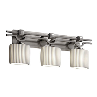Araea 3 - Light Vanity Light