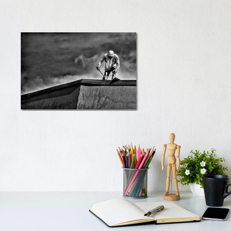 Street Photography Ii by Glauco Meneghelli - Wrapped Canvas Print, 20.32 cm H x 30.48 cm W