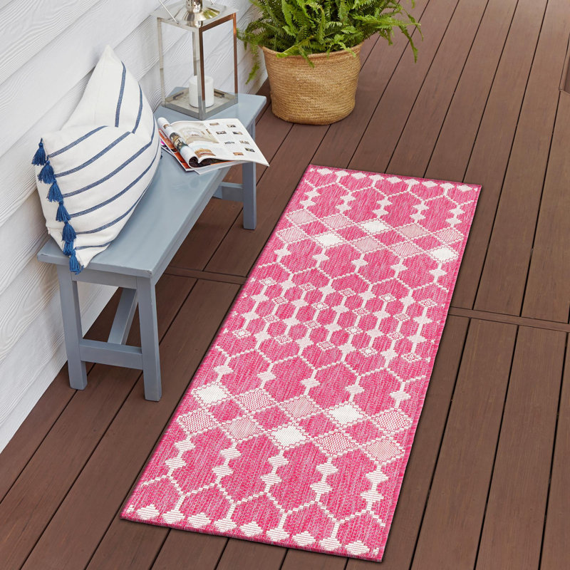Magenta Traliccio Indoor/Outdoor Trellis Rug, Runner 2'11" x 10'