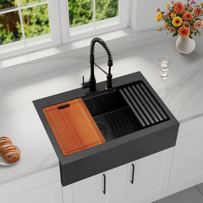 Évier de cuisine en acier inoxydable de calibre 16 avec cuve à tablier frontal noir L 36 po x l 22 po avec accessoires