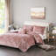 Couette King/King en velours rose poudré, avec 7 oreillers 100 % coton, 4 taies d'oreiller et un oreiller.