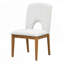 Ensemble de salle à manger durable et extensible en bois massif avec chaises rembourrées, parfait pour une salle à manger polyvalente et élégante
