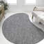 Tapis d'intérieur / extérieur gris à motif de courbes organique de style ollin d'Ollin-789524129