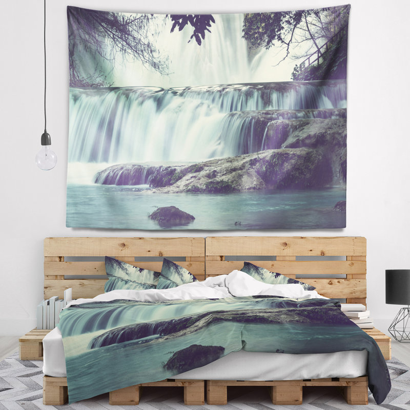 Paysage avec cascade étonnante au Mexique, H 78 po x l 92 po