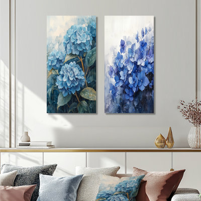 Hortensias dans un champ de pluie I - ensemble de 2 reproductions d'art murales en métal à motif floral bleu