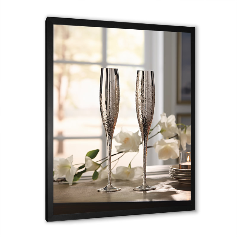 Champagne Flute Fantasies III sur toile, Cadre simple noir, H 32 po x l 24 po x P 1 po