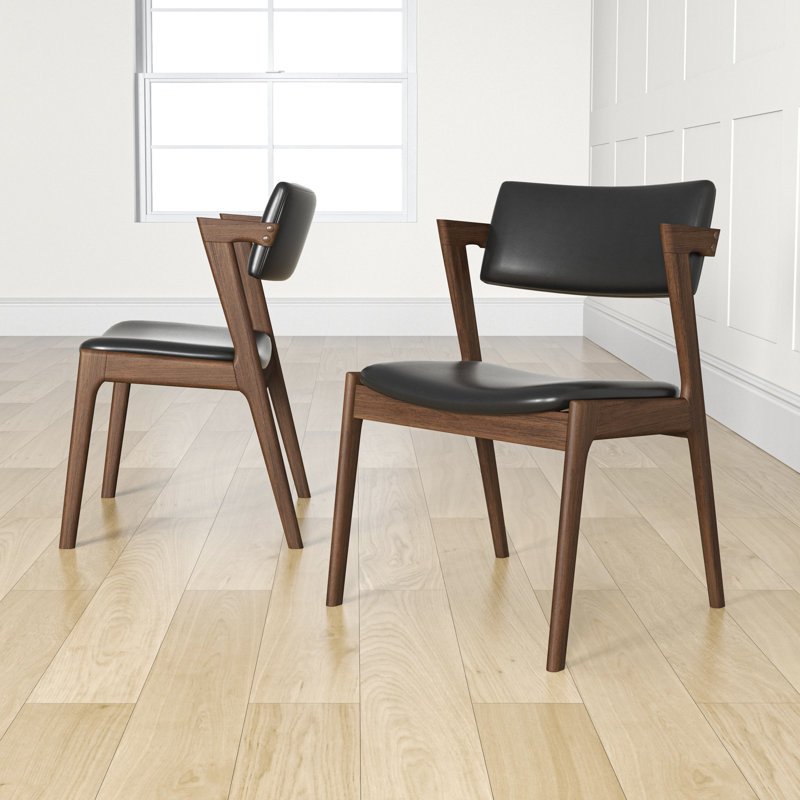 Chaise d'appoint en cuir végétalien noir Breauna