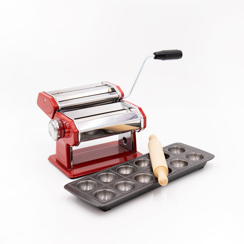 World Of Flavours Pasta Machine Set, Red