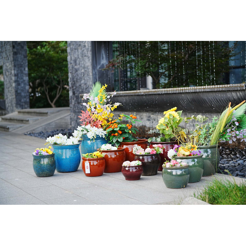 Ensemble de trois pots de fleurs en céramique, convenant au patio, au jardin ou aux rebords de fenêtres, idéal pour la présentation et la décoration de plantes modernes