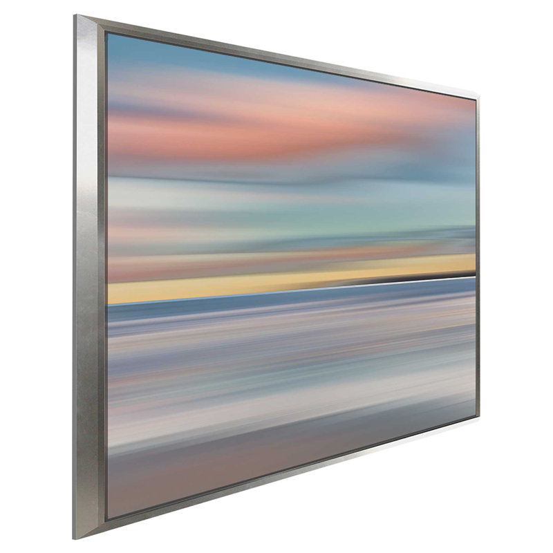 «Honey Twilight», reproduction, H 21,5 po x l 33,5 po x P 2 po, Cadre flottant argent