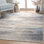Tapis bleu beige à motif pinceau moderne Nuzzo