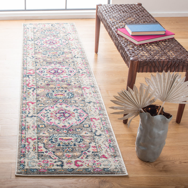 Yedidalga Performance Oriental Rug, Runner 2' x 8'