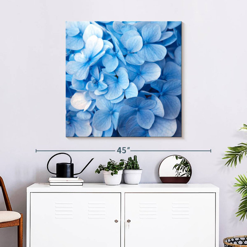 Harnek Blue Flowers