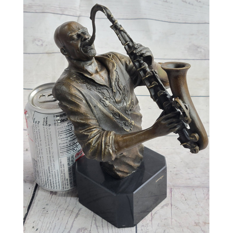 Figurines et sculptures
