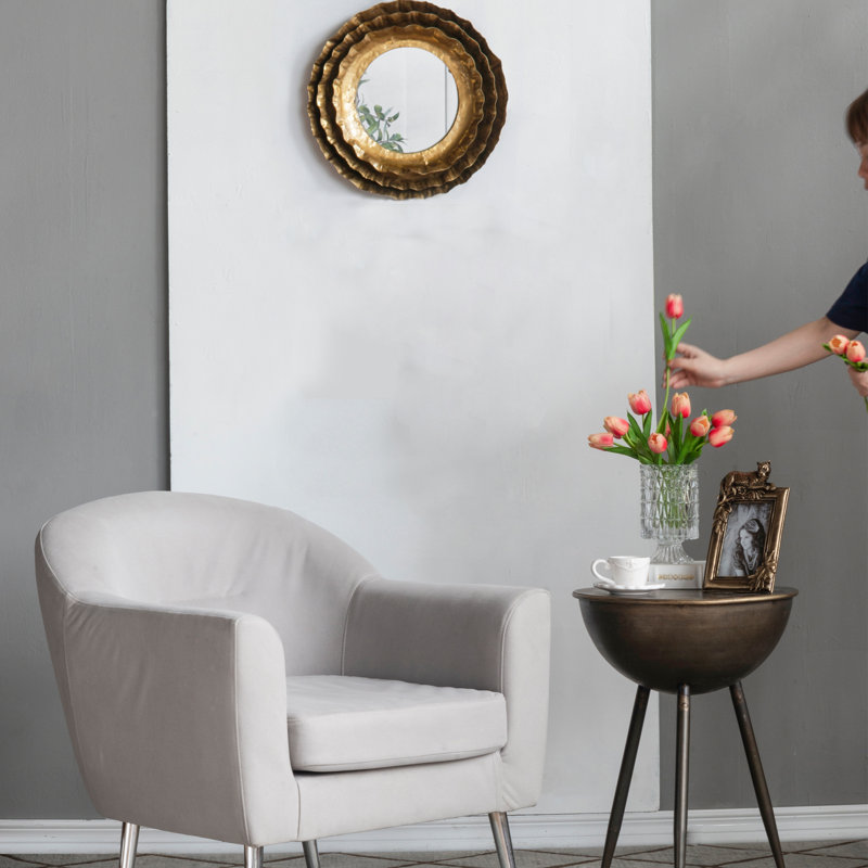 Reyshawn Metal Round Wall Mirror