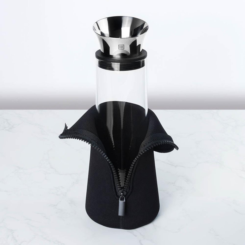 33.8oz. Glass Carafe, Black