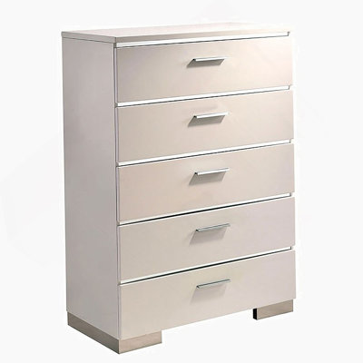 Commode 1 pièce à cinq tiroirs de style contemporain avec accents chromés blanc brillant et finition chromée
